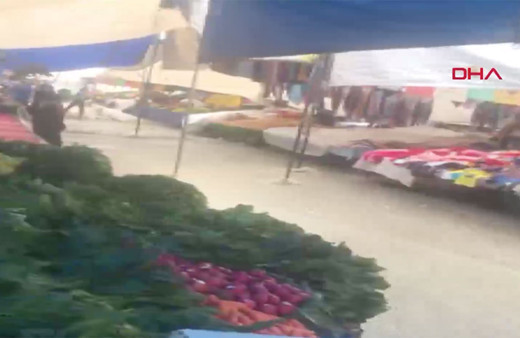 İstanbul'u sağanak yağış ve dolu vurdu! Pazar yerini sel götürdü