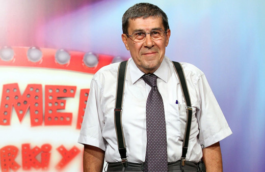 Usta oyuncu Zihni Göktay İBB Şehir Tiyatroları'ndan 7 aydır maaş alamadığını söyledi