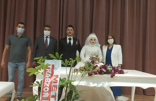 Trabzon İl Emniyet Müdürü Metin Alper'in sözleri ayakta alkışlandı o anlar kamerada