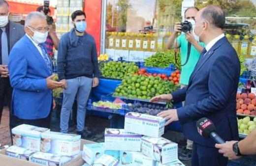 Kayseri Valisi Günaydın açıkladı! Maske kuralını ihlal eden pazarcılar yandı