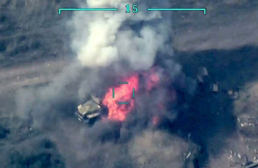 Azerbaycan yoğun bombardıman başlattı