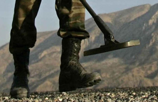 Valilik duyurdu! Bitlis'te köprü altına tuzaklanmış patlayıcı imha edildi