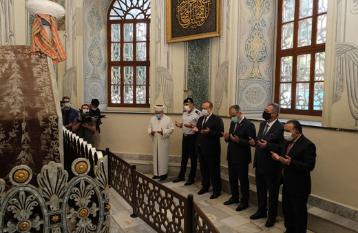 Osman Gazi ve Orhan Gazi'nin türbesinde gün boyu Kur'an okunacak