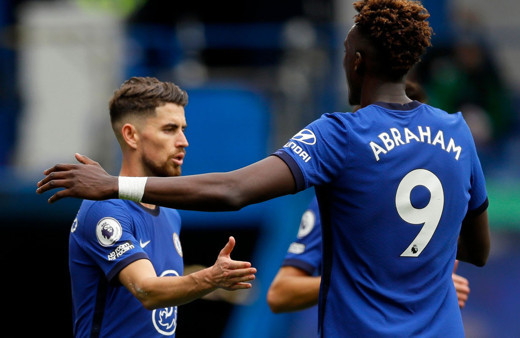 Chelsea, sahasındaki ilk galibiyetini aldı