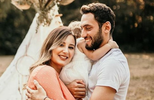 Hakan Çalhanoğlu ve Sinem Çalhanoğlu çiftinden müjdeli haber geldi