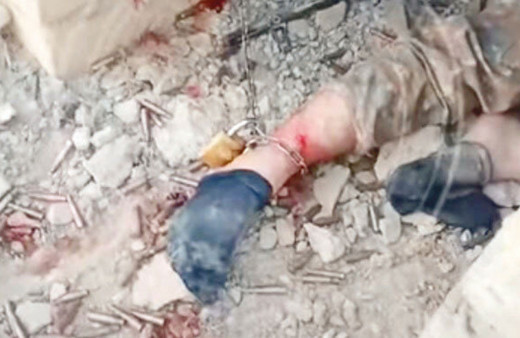 Ermenistan'da vahşet! Askerleri kaçmasınlar diye mevzide zincire vuruyorlar