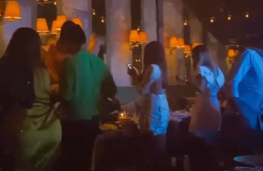 Bebek'teki ünlü mekanda skandal doğum günü partisi