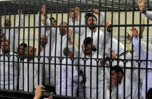 Mısır'da 13 muhalif mahkum daha idam edildi