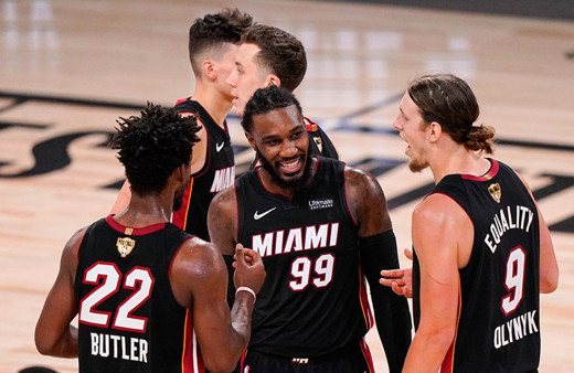 Miami Heat final serisinde siftah yaptı