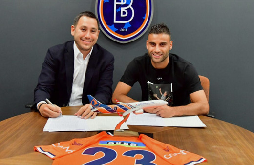 Başakşehir, Fenerbahçe'den Deniz Türüç'ü kiraladı