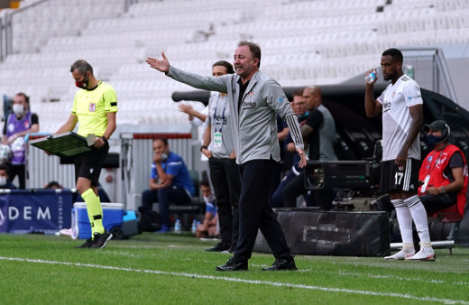 Beşiktaş'ta Sergen Yalçın'ın yerine Samet Aybaba