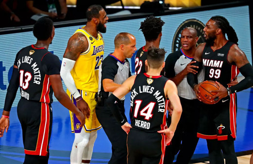 Lakers, Miami Heat'i farklı geçti şampiyonluğa bir adım kaldı