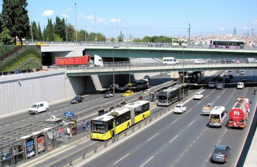 İBB metrobüs alımı için ihaleye çıkacak