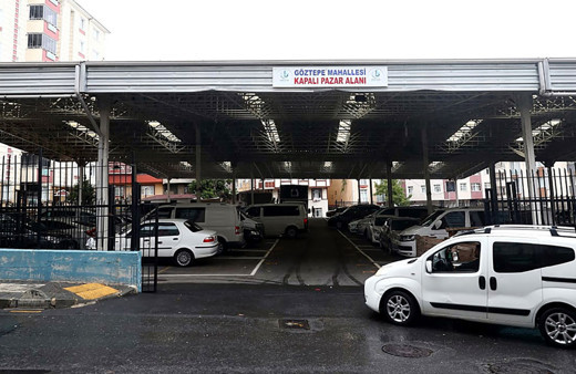 Bağcılar Belediyesi dolu tehlikesine karşı kapalı pazarları otoparka çevirdi