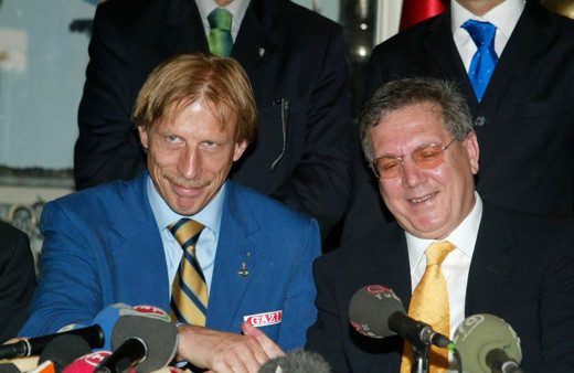 Daum: Fenerbahçe'ye imza atmadan önce faturam ödensin