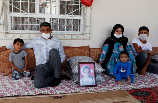 11 yaşındaki Elif göz doktoru olacaktı YPG saldırısında şehit oldu