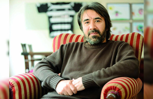 Zeki Demirkubuz'un yayınevine verdiği senaryoları kayboldu! İfşa edeceğini söyledi