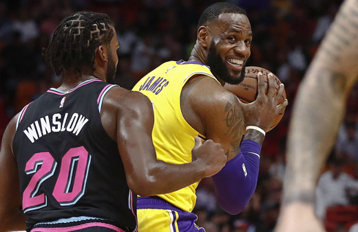 LeBron James'in 40 sayısı Lakres'e şampiyonluğu getirmedi