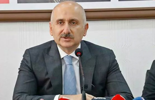 Bakan Karaismailoğlu: Formula 1'in yapılacağı asfaltı yenileyeceğiz