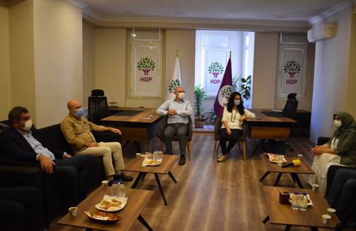 CHP'den HDP'ye destek ziyareti