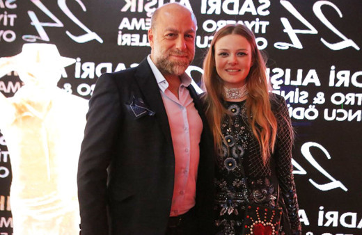 Naz Elmas ile eşi Erol Özmandıracılar arasında kriz çıktığı iddiası olay oldu