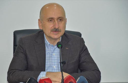 Karaismailoğlu Türkiye'de temsilcilik açmayan sosyal medya devlerini uyardı ne gerekiyorsa yapacağız