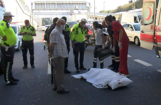 Edirnekapı'da üst geçitten karayoluna atlayarak intihar etti