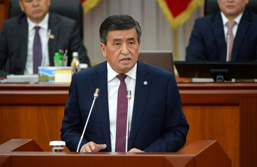 Kırgızistan Cumhurbaşkanı Ceenbekov istifa etti