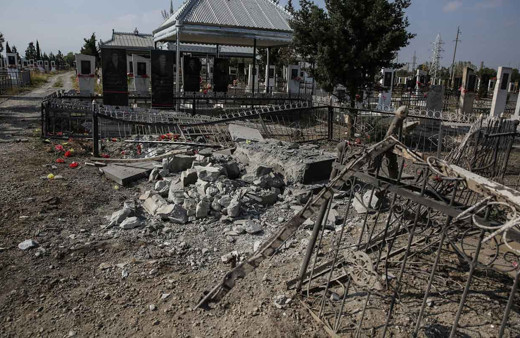 Ermeni güçler Terter kentindeki mezarlığı vurdu: 3 ölü, 3 yaralı