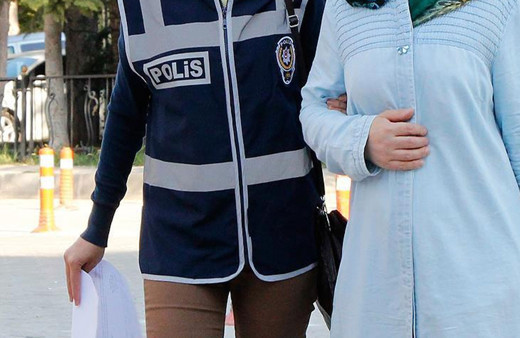 Kiracısının evinden 400 bin liralık ziynet çalan ev sahibi tutuklandı