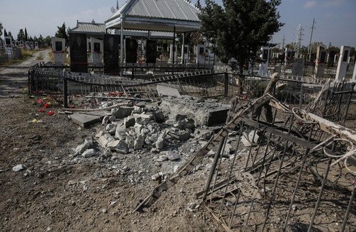 Ermenistan Terter'de mezarlığı vurdu: 3 ölü, 3 yaralı