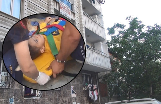 İstanbul'da her şey bir anda oldu! 3 yaşındaki çocuk balkondan düştü