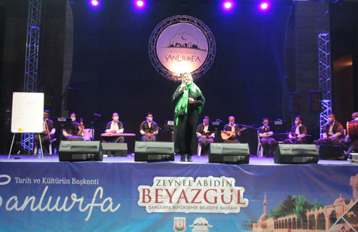 İkbal Gürpınar Şanlıurfalılarla buluştu