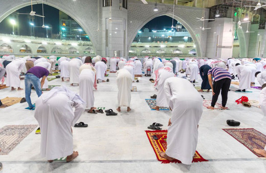 Kabe’de 7 sonra ilk cemaatle namaz