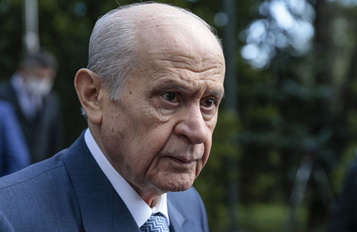 Devlet Bahçeli kaç yaşıda, aslen nereli? Devlet Bahçeli hiç evlendi mi?