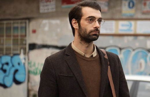 FOX'un dizisi Öğretmen fena tökezledi final yapıyor!