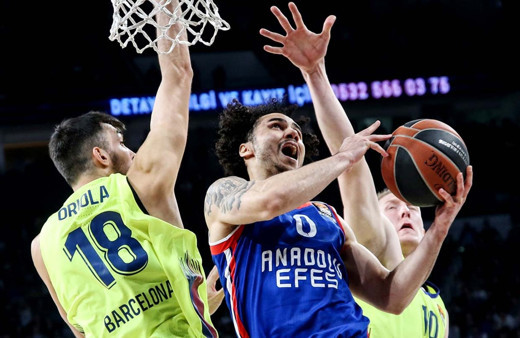 THY EuroLeague'de Anadolu Efes'in maçı ertelendi