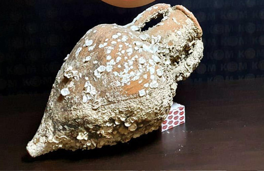 İzmir'de baskında ele geçirildi! Binlerce yıllık olduğu ortaya çıktı