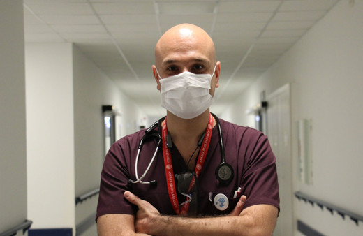 Bilim Kurulu üyesi Afşin Emre Kayıpmaz uyardı! Sakın bu mesajı açmayın