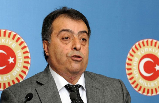 Durumu ciddi! Eski Sağlık Bakanı Osman Durmuş beyin kanaması geçirdi