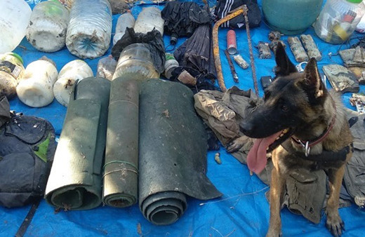 Tunceli'de teröristlerin patlayıcı düzeneklerinin bulunduğu 2 sığınak, kullanılamaz hale getirildi