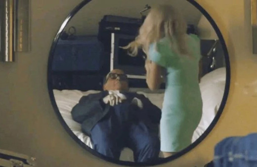 Trump'ın avukatı Rudy Giuliani’nin otel odasındaki iğrenç görüntüleri ifşa oldu!