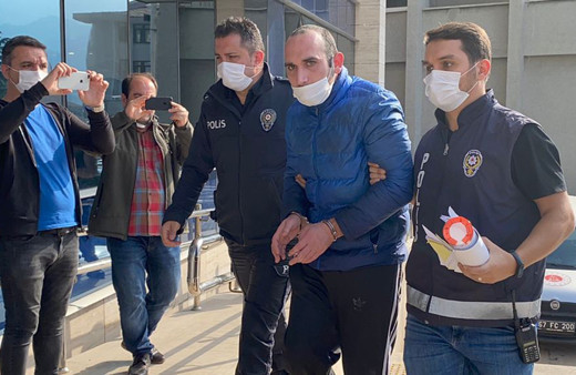 Zonguldak'ta babasını bıçaklayarak öldüren zanlı tutuklandı