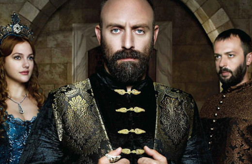 Halit Ergenç Meryem Uzerli ve Okan Yalabalık Muhteşem Yüzyıl sayesinde rekor tazminat kazandı