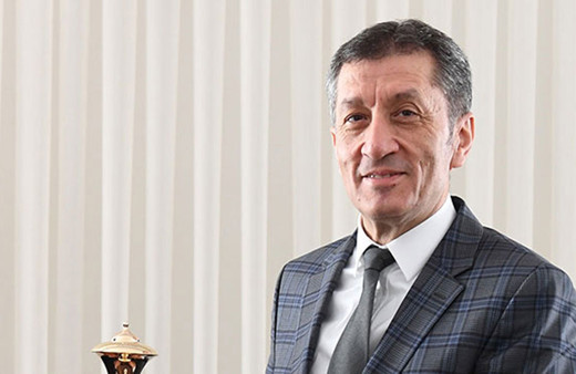 MEB'in "Yarıyıl Tatili Dönemi Mesleki Çalışma Programı" başlıyor! Ziya Selçuk duyurdu