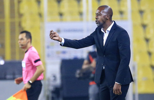 Trabzonspor'da Eddie Newton'un koltuğu tehlikede