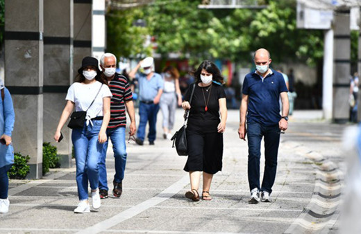 İzmir'de vaka sayısı 10 günde iki kat arttı! İki günde 15 kişi koronadan öldü