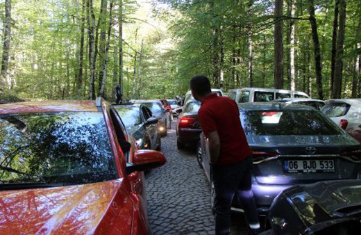 Yedigöller'de sonbahar kuyruğu! Saatlerce beklediler