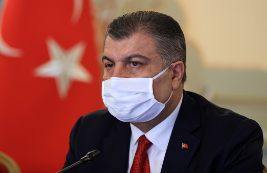 Bakan Fahrettin Koca'dan sarsıcı uyarı: Ağır hasta sayısı 4 ayda 8 kat arttı