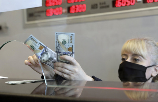 8 lirayı aşan dolar daha da yükselir mi? Uzmanlardan dolar için kriz iddiası